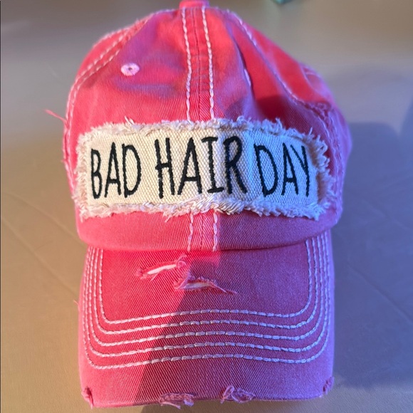 Pink Distressed Baseball Cap NWOT - Picture 2 of 4